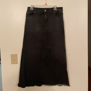 Maxi denim black skirt
